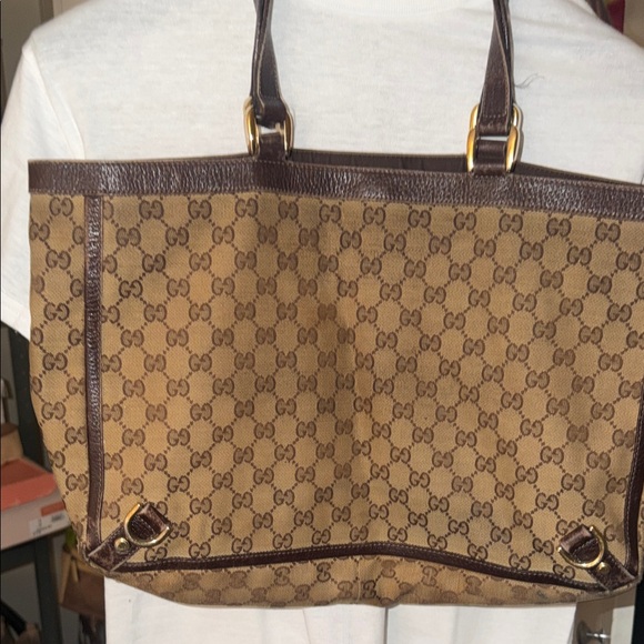 Gucci Tan and Brown Monogram Shoulder Bag - Picture 4 of 7